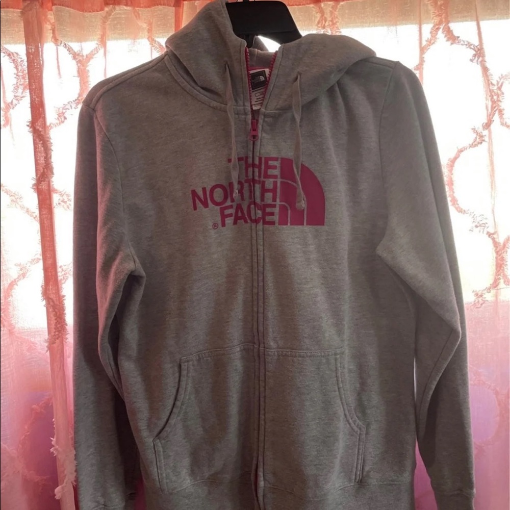 Women’s north face zip up